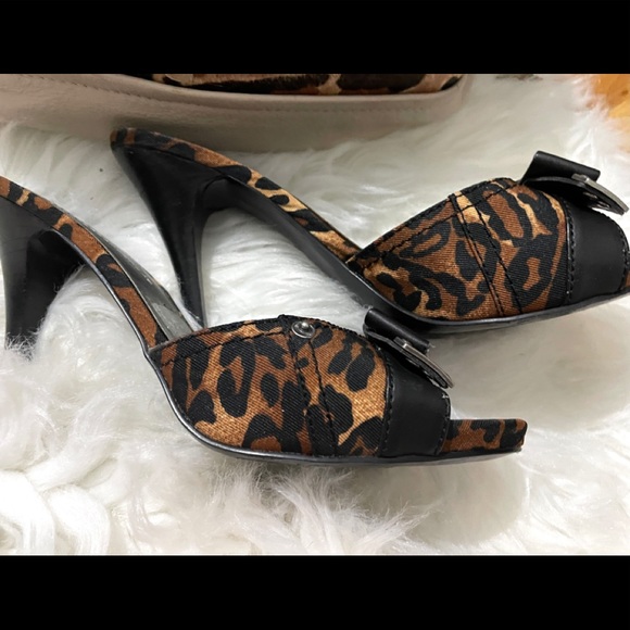 Guess Animal Print Slip on Heels - Picture 2 of 12